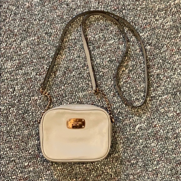 Michael Kors Handbags - Gray Michael Kors crossbody bag